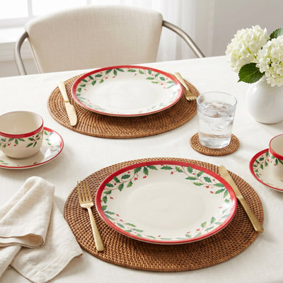 Holiday 8" Porcelain Salad Plate