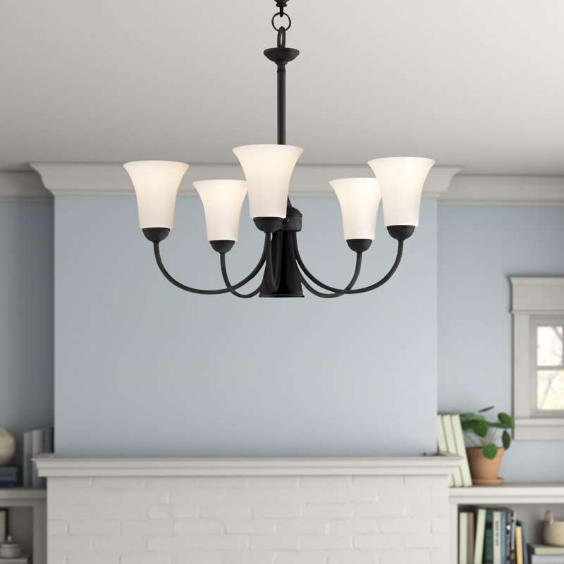 Lustre classique unique à 6 lumières Feliberto, Noir