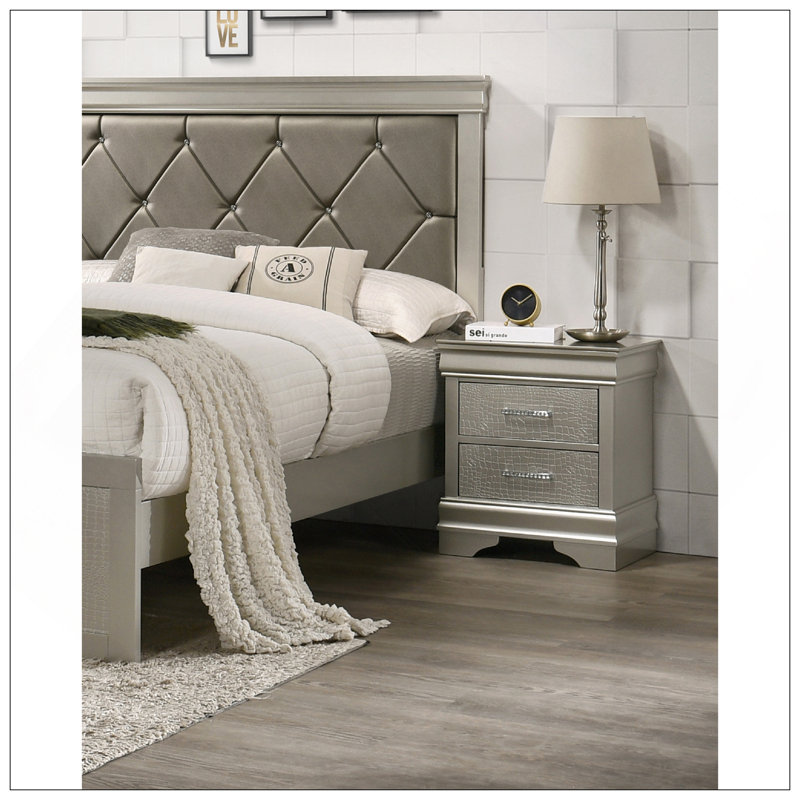 Table de chevet moderne de style glamour avec deux tiroirs, bois massif, capitonnage à losanges en cristal et texture crocodile pour les chambres élégantes