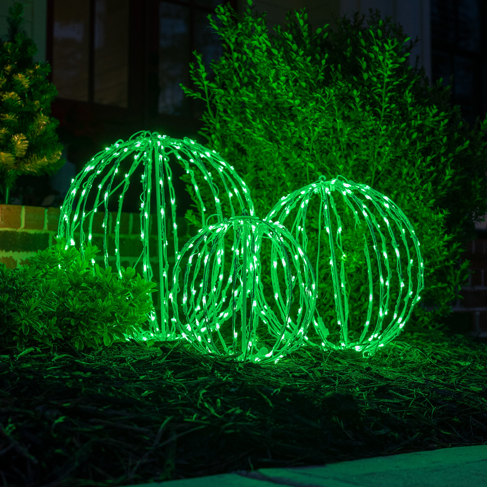 Fold-Flat LED Metal Sphere Light, Green, 8" H x 8" W x 8" D
