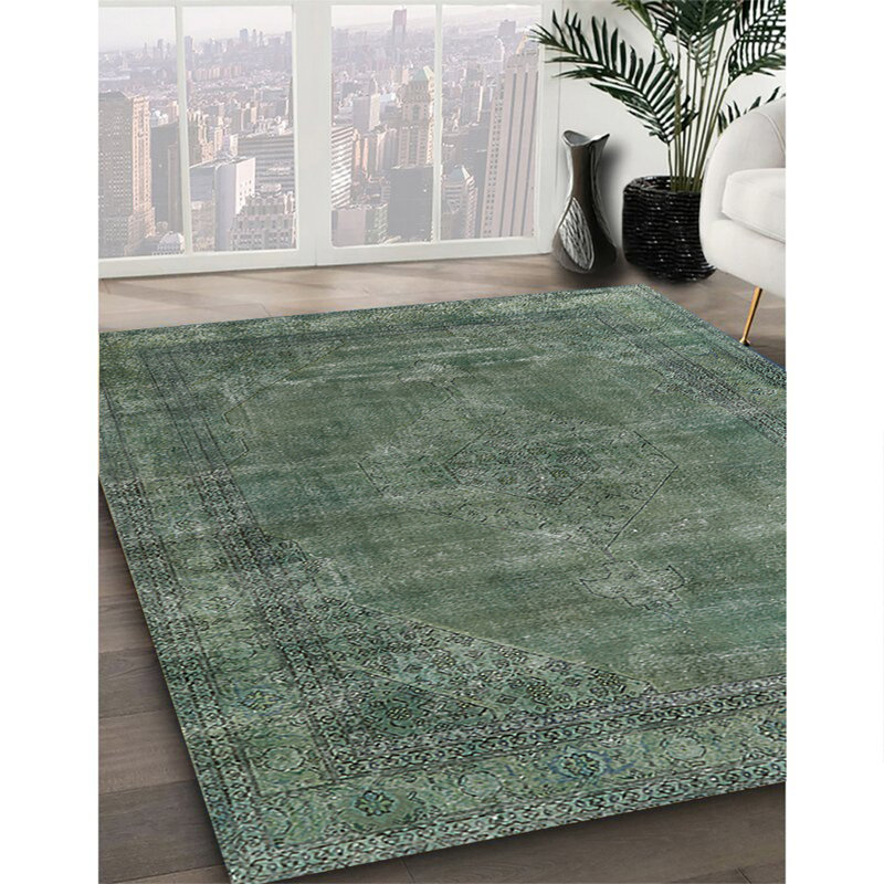 Ciann Oriental Indoor Rug, Round 7'