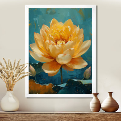 «Beige Green Radiant Lotus Pond», art mural Lotus