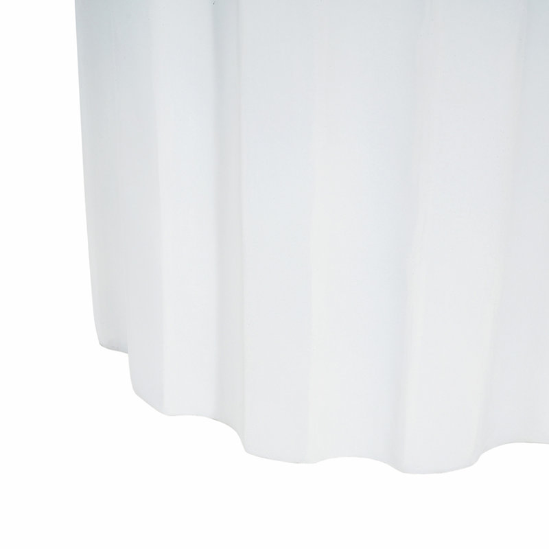 Table d'appoint d'extérieur en béton blanc