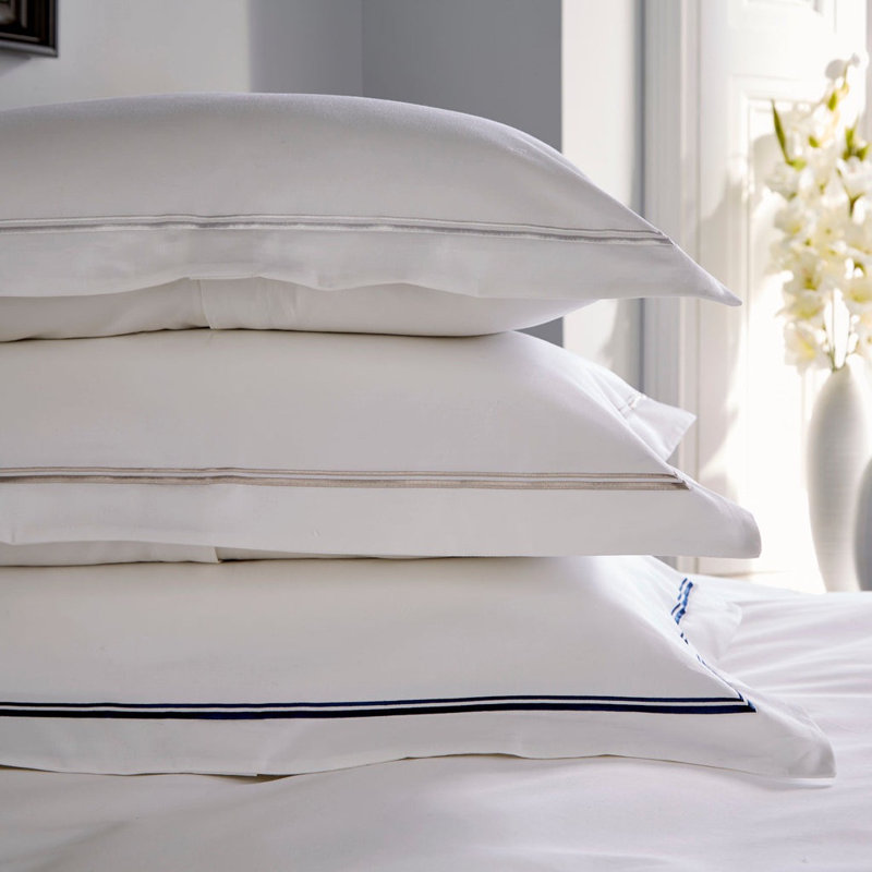Sateen Standard Pillowcase, White/Navy