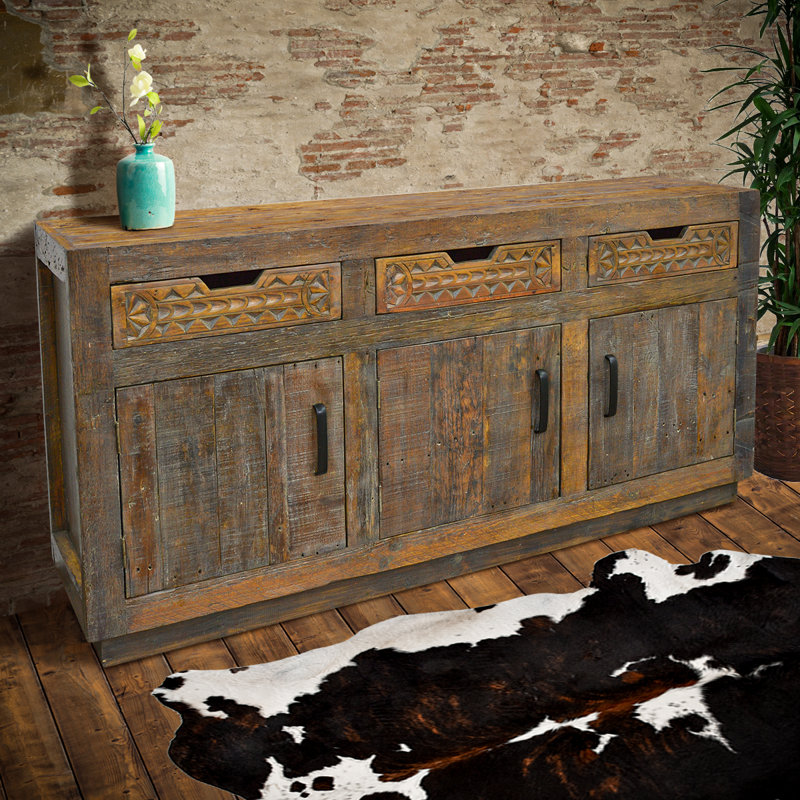 Buffet en bois massif