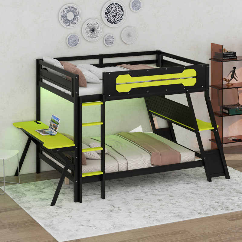 Lit superposé avec deux bureaux de jeu intégrés et ports USB, cadre de lit superposé en bois avec organisateur de panneau perforé, barrière de sécurité et échelle