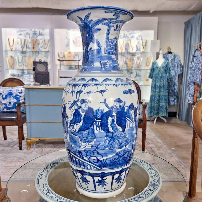 Porcelain Blue and White Classic Vase