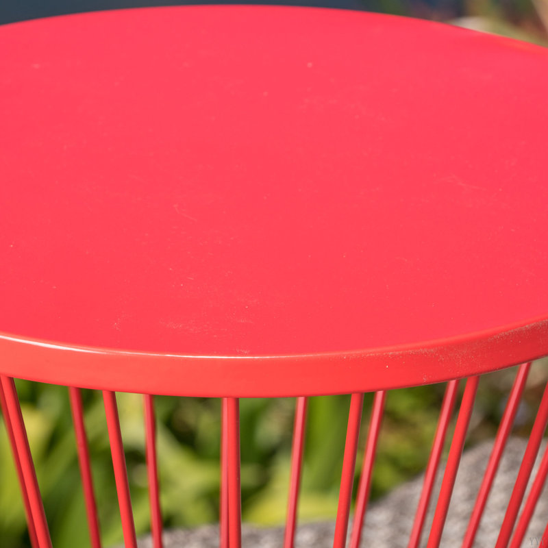 Table d'appoint 16 po LASSEN, Rouge