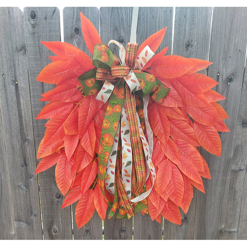 Couronne d'automne à feuilles orange
