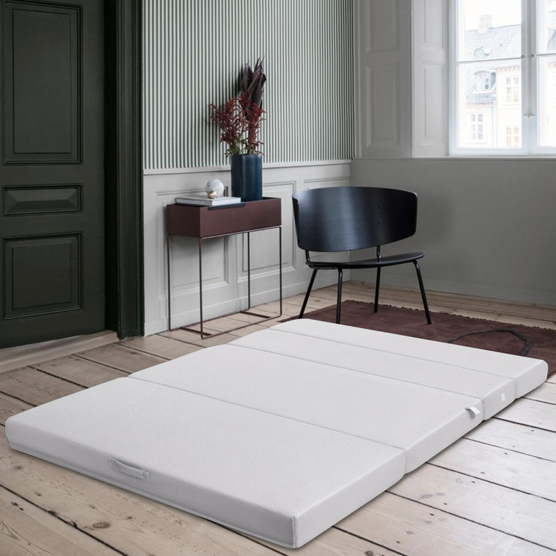 Sova 4'' Medium Mattress