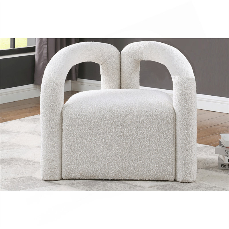 Fauteuil demi-tonneau Kierson, Crème Boucle