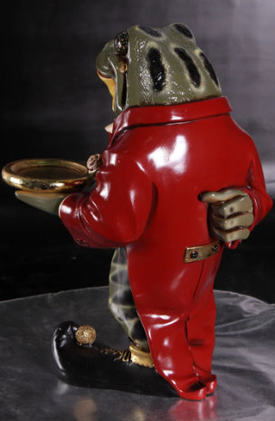 Small Frog Butler Statue