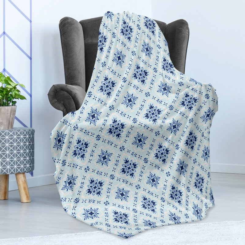 Ambesonne Azulejo Fleece Throw Blanket Rhythmic Talavera Pattern, 50" W x 60" L