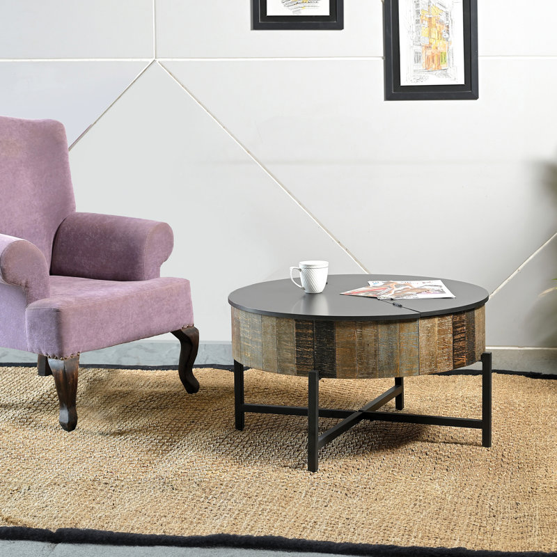 Table basse rustique pour espace de vie moderne - Bois de manguier avec compartiment caché et base en fer blanc
