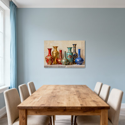 Vases colorés à la mode avec motifs et motifs ornés