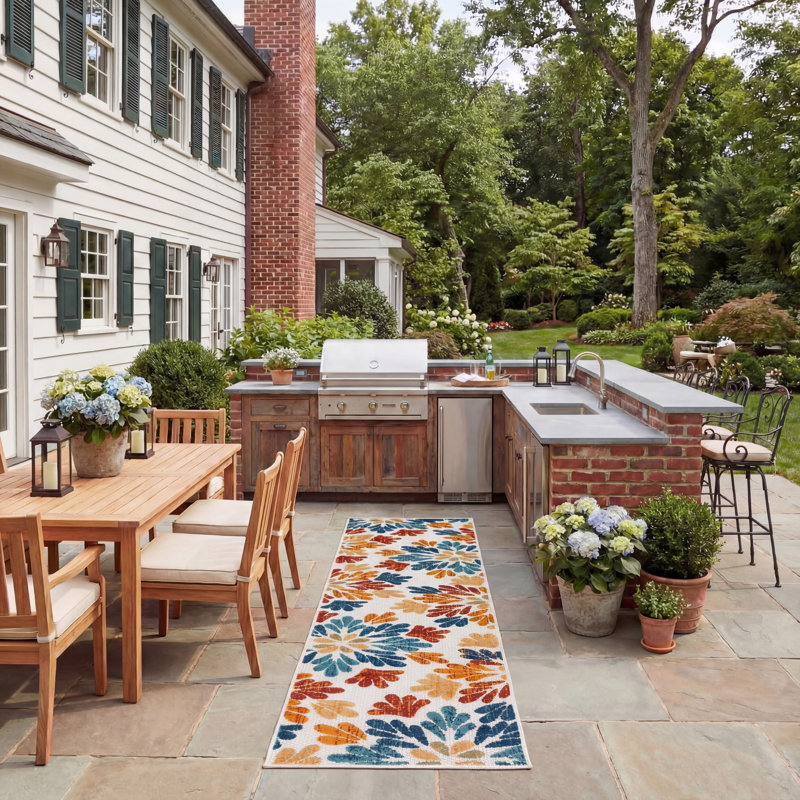 Fuhr Floral Indoor/Outdoor Rug, Rectangle 10' x 14'