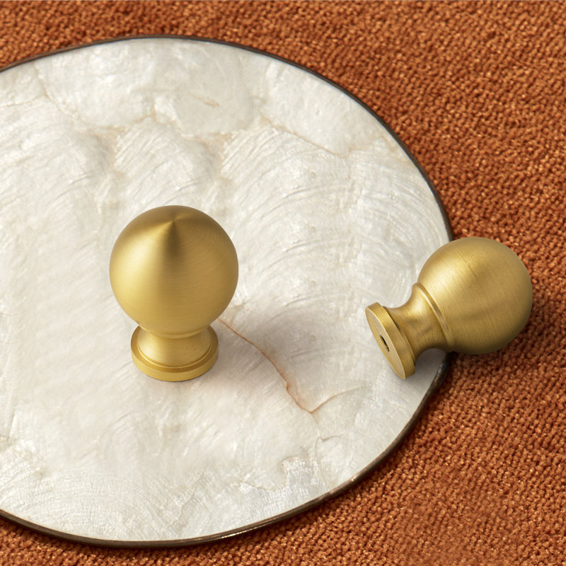 1-1/5" Diameter Round Knob Multipack, Brushed Brass