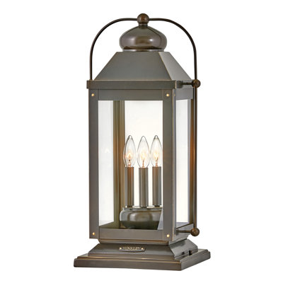 Anchorage 3-Light Pier Mount Light