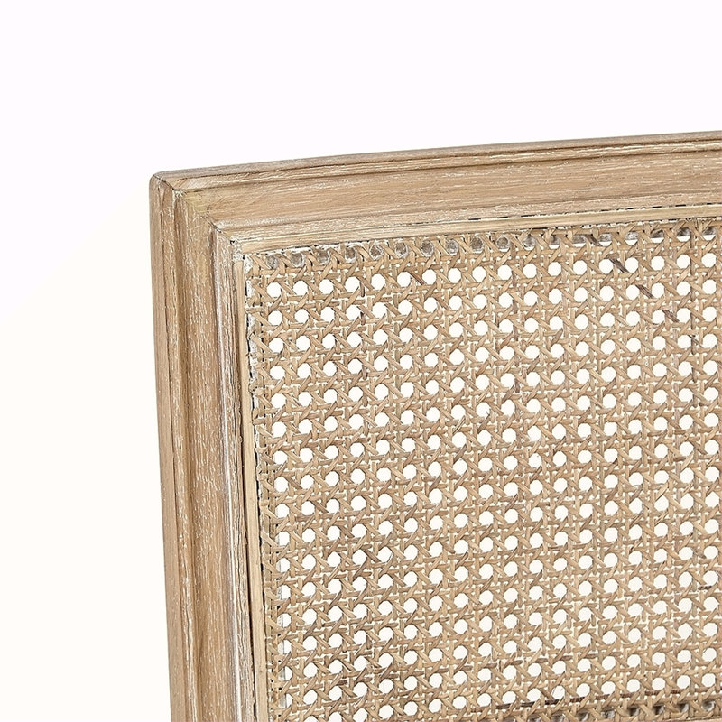 Chaise sans accoudoirs