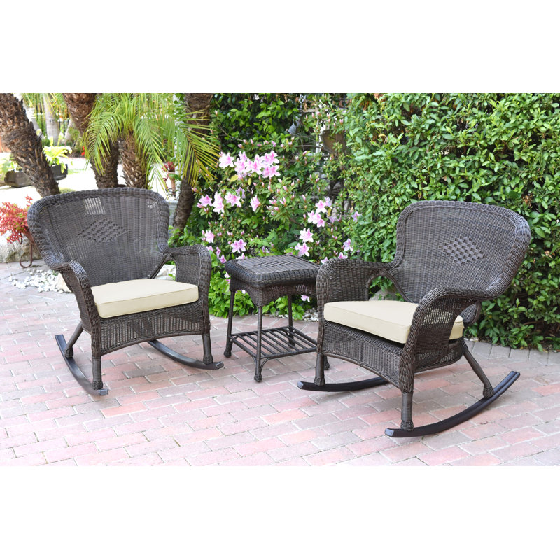 Chaise berçante en osier et table de bout avec coussins Windsor, Ivoire, Espresso