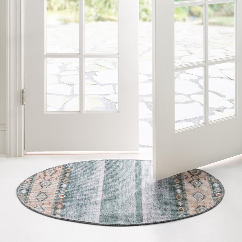 Arvene Chenille Geometric Indoor Rug, Oval 2' x 3'1"