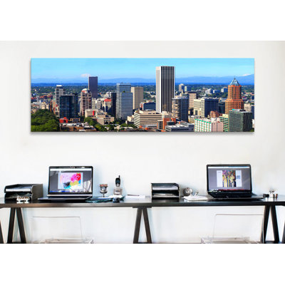 Portland, Oregon - Wrapped Canvas Panoramic Print