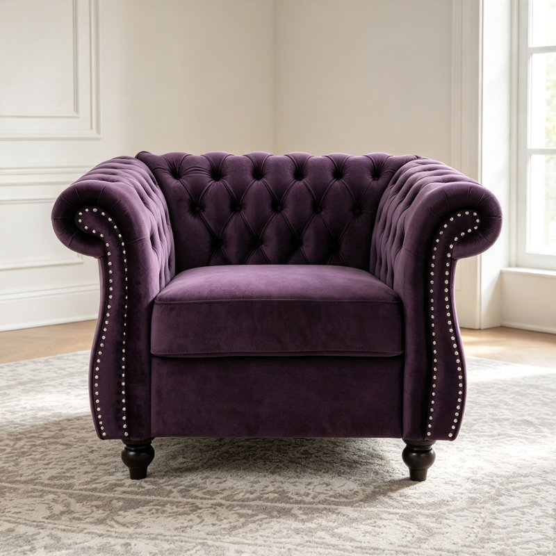 Fauteuil club classique en velours avec pieds en bois de bouleau