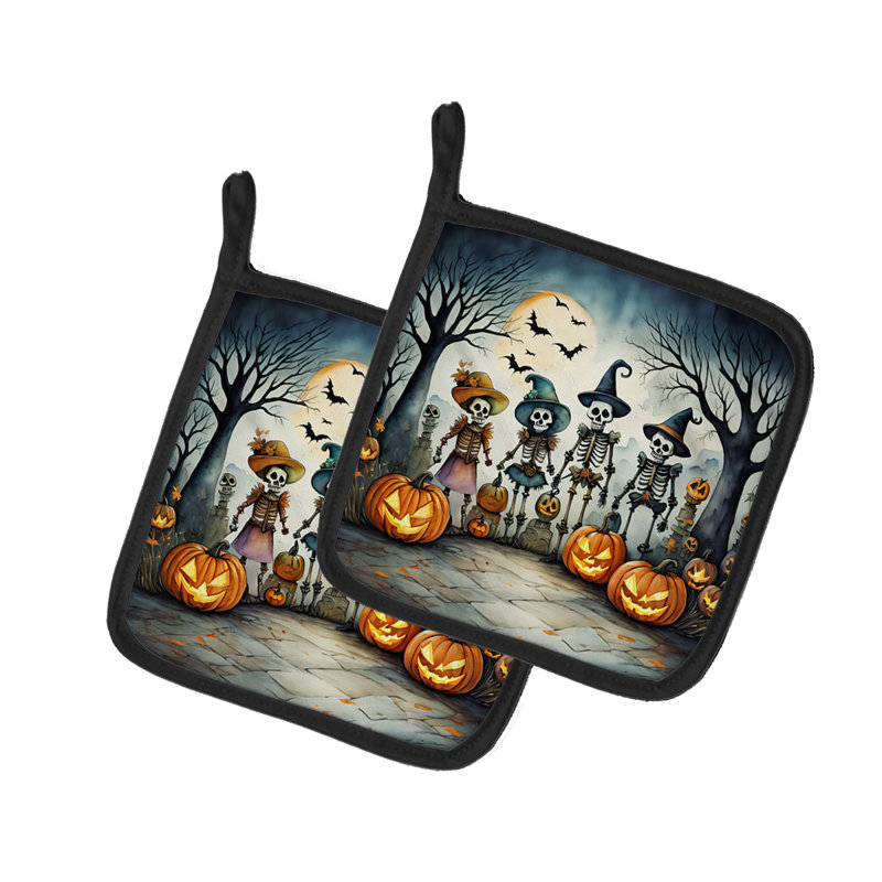 Calacas Skeletons Spooky Halloween Pair of Pot Holders