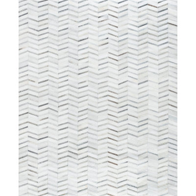 5'X8' Chevron Area Rug in Silver