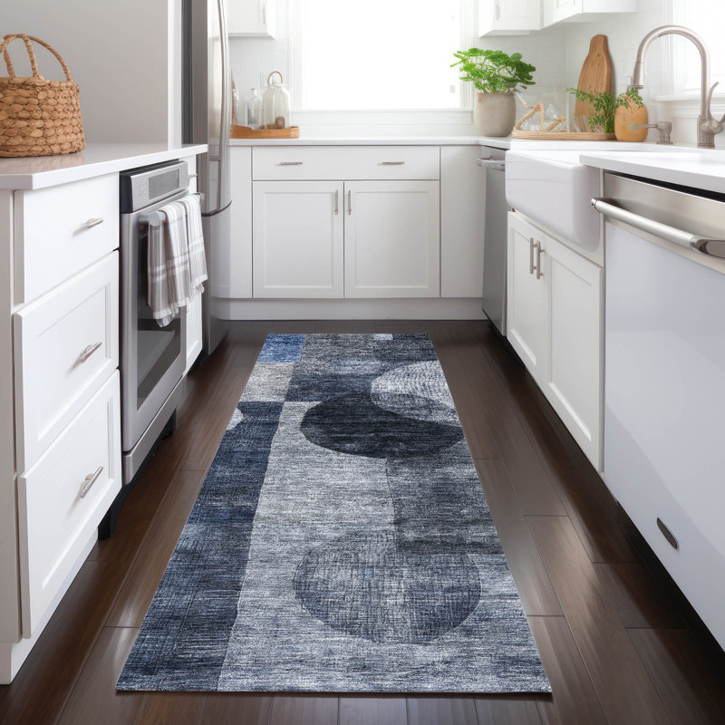 Amara Navy Washable Indoor-Outdoor Rug - , 2'3" x 7'6"
