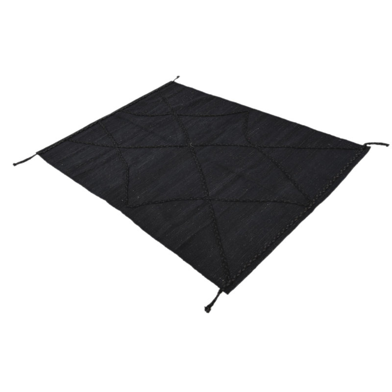 Tapis noir Jessen