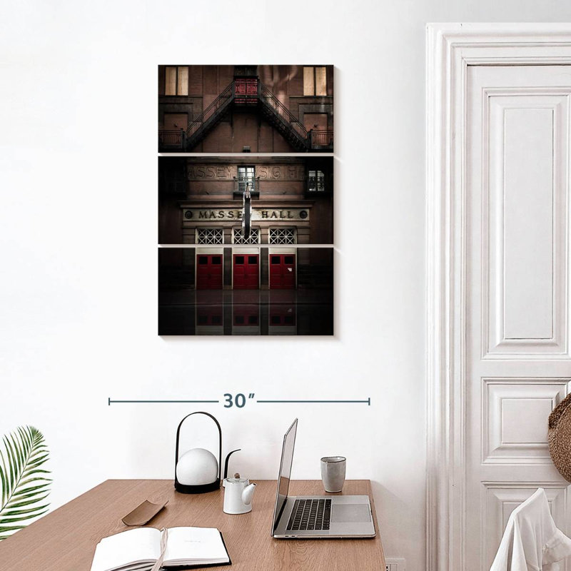 Massey Hall No.1 couleur reflet, H 32 po x l 20 po