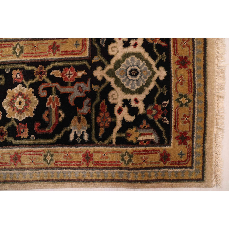 Tapis ivoire Jules Sultane 8 pi 11 po x 12 pi 0 po