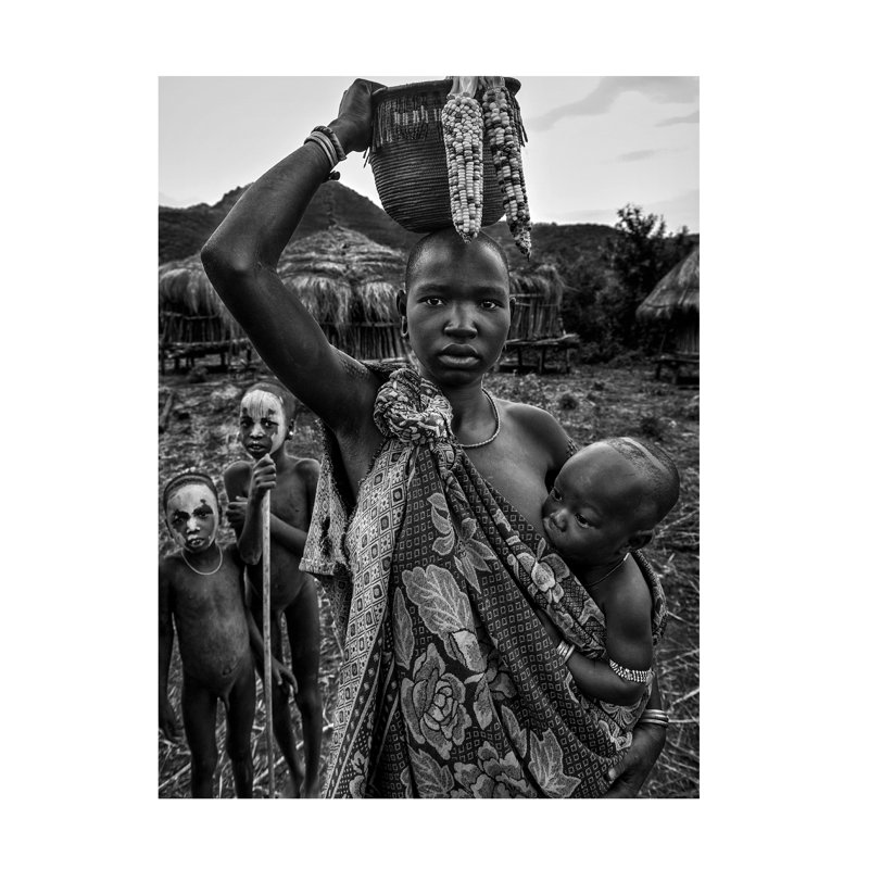 «Joxe Inazio Kesta Tribal Mother», art sur toile, H 32 po x l 24 po