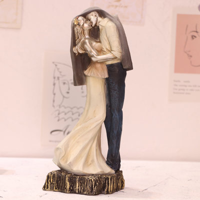 Alasdair People Figurines & Sculptures