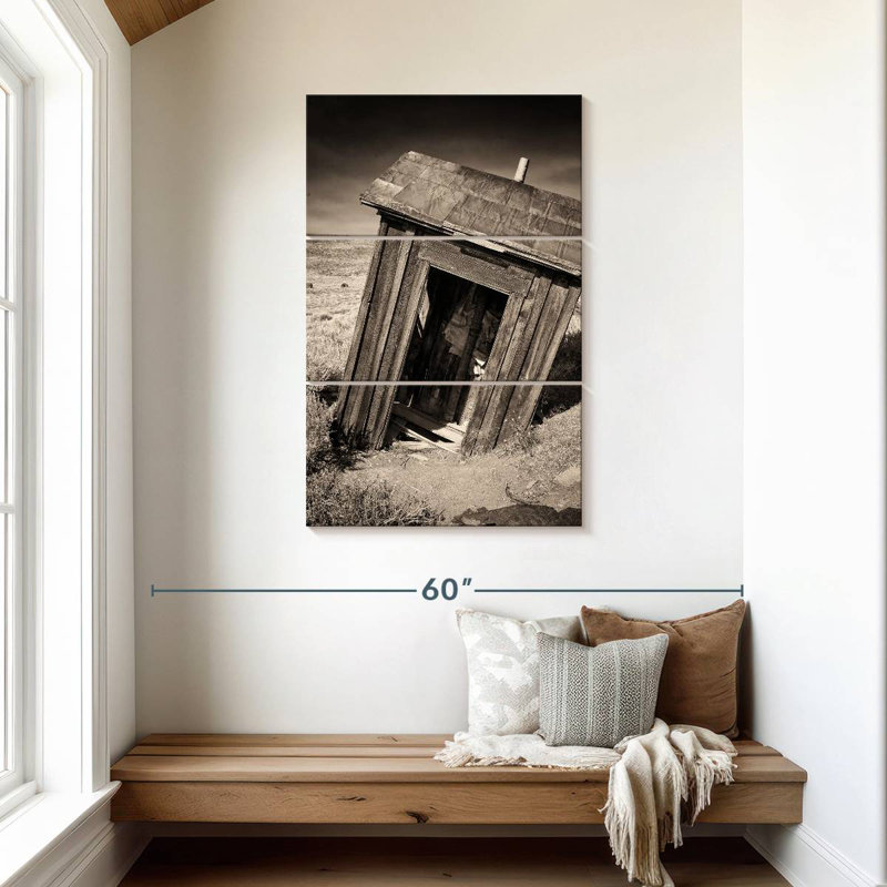 Lilie Ghost Town Outhouse II, H 45 po x l 28 po