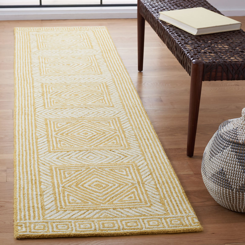 Baileigh Hand Tufted Wool And Cotton With Latex Geometric Rug, Runner 2'3" x 9'