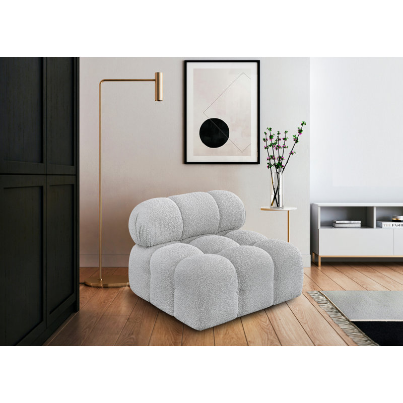 Ames 34 de large, Tissu gris bouclé