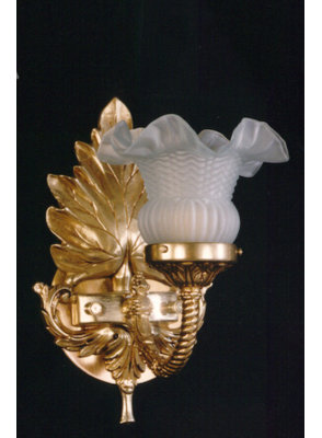 Bly Armed Sconce