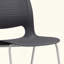 Un ensemble de quatre chaises empilables avec un design ergonomique, des matériaux de haute qualité et une utilisation polyvalente pour le bureau, les études et les loisirs.