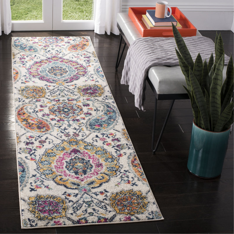 Tapis à motif cachemire Felty, Crème / Multicolore, Tapis de couloir 2 pi 3 po x 6 pi