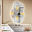 Miroir à DEL à forme de nuage, miroir de coiffeuse unique de forme irrégulière, miroir mural sans cadre pour salle de bain, salon, chambre à coucher, entrée