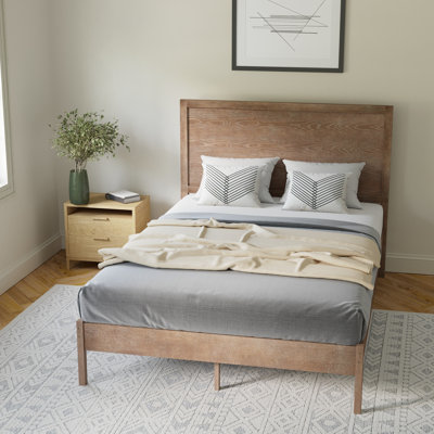 Eymen Modern Solid Wood Platform Bed with Wooden Slats and Headboard by Loon Peak