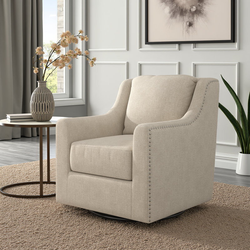 Chaise pivotante à accoudoirs cloutés Neldon, Gris clair