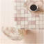 Nappe à carreaux en vinyle avec envers en flanelle 60 po x 84 po, rectangle beige rosé rétro-1811856824
