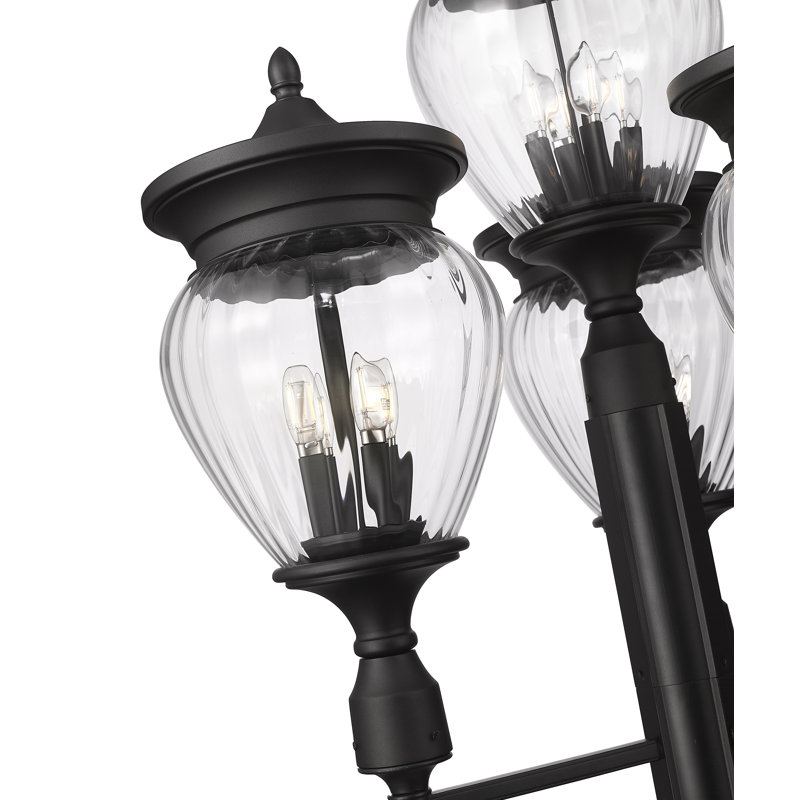 Luminaire d'extérieur 4 lumières Ashdown, H 130,75 po x l 34,5 po x P 34,5 po