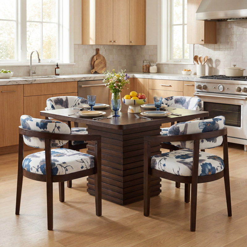 Ensemble de salle à manger contemporain pour 4 personnes avec table cannelée et chaises en bois d'hévéa Drake