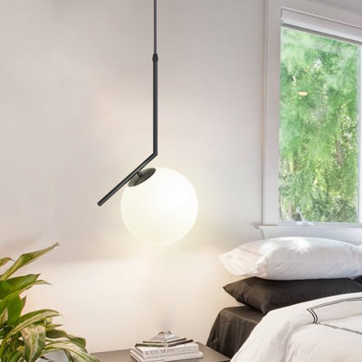 Luminaire suspendu linéaire moderne à 1 lumière avec abat-jour en verre givré Bakkedahl