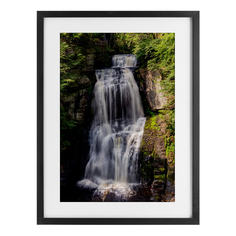 Cascade de forêt cascade, reproduction sous verre, conception de Jeff Poe, H 20 po x l 14 po, Cadre noir minuit