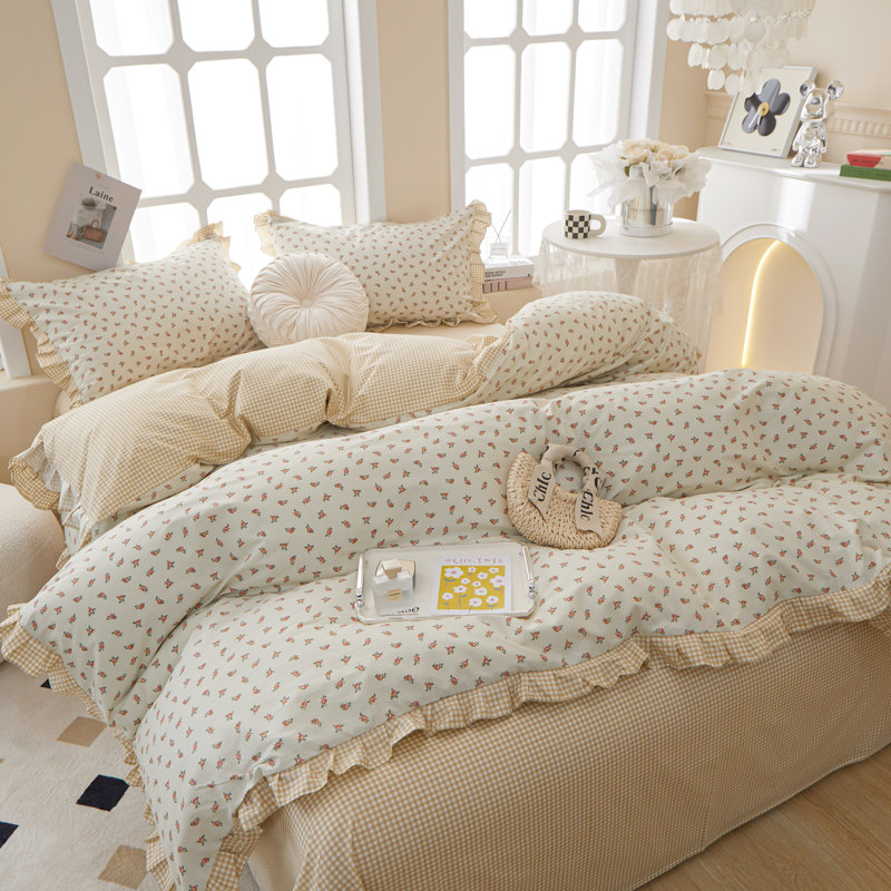 Microfiber Floral Print Comforter Set, Full Comforter + 2 Pillowcases